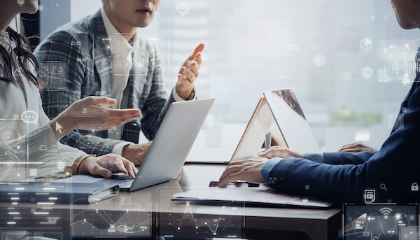 IT・WEB関連事業 | EARTH株式会社